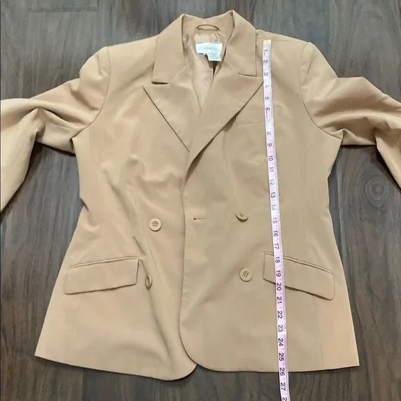 Chadwicks Tan Blazer - Picture 5 of 6